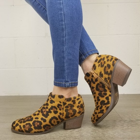 Faux Suede Leopard Print Ankle Booties - Picture 8 of 16